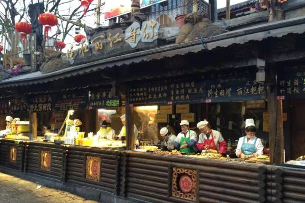 丽江有哪些美食街巷和特色美食