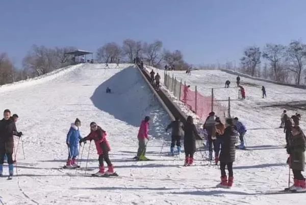 邯郸周边哪里有滑雪的地方