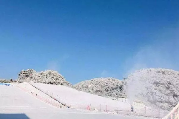 2021-2022巴山大峡谷滑雪场最新门票优惠