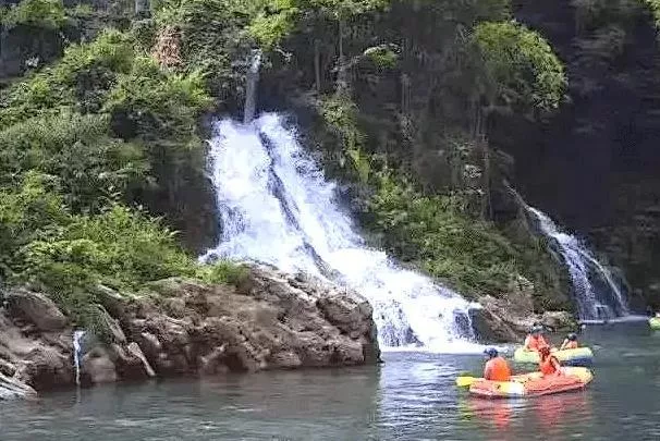 四川玩水的地方哪里好玩