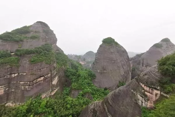 广西八角寨景区在哪里