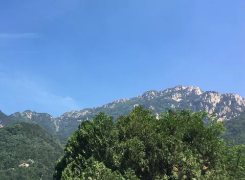 泰山旅游大概多少钱  泰山名字的由来 求爬泰山路线详解 