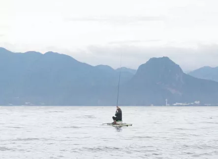 抚仙湖在哪儿 抚仙湖有什么好玩的  抚仙湖发生过什么大事件吗