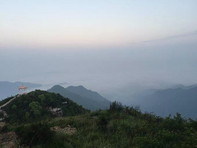 郴州有什么好玩的地方 郴州有哪些大学