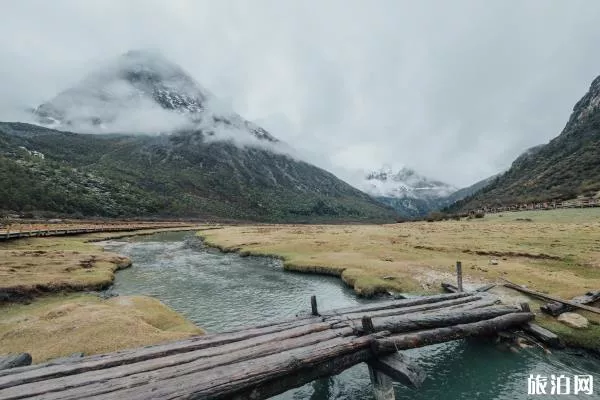 稻城亚丁雨季是几月份 稻城亚丁雨季自驾能去吗