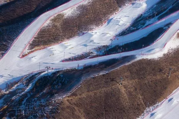 2021翠云山银河滑雪场旅游攻略 交通-门票-住宿