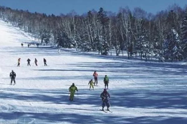 2021西岭雪山滑雪场门票多少钱 西岭雪山滑雪场游玩攻略