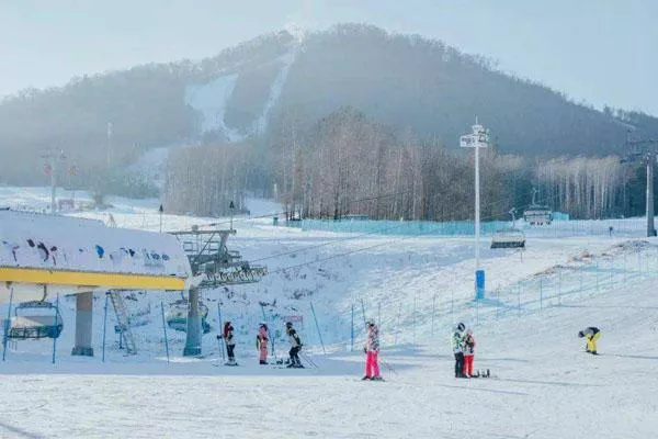 昆明附近的滑雪场 昆明周边哪里可以滑雪