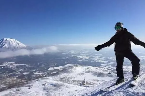 日本最值得去的十大滑雪场推荐