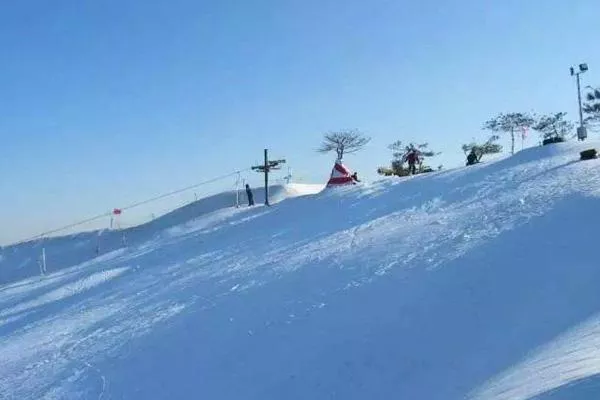 秦皇岛滑雪场哪个好 秦皇岛滑雪场哪个最好玩