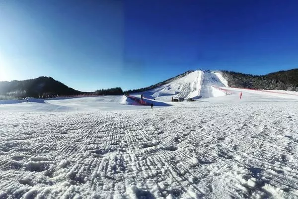 湖北哪里滑雪场比较好 神农架实至名归其它地方也不差