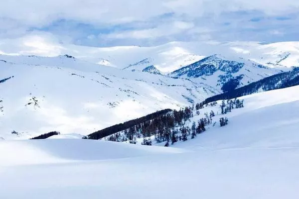 粉雪是什么意思 怎么形成的