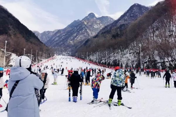 2023翠华山滑雪场元旦门票特惠详情