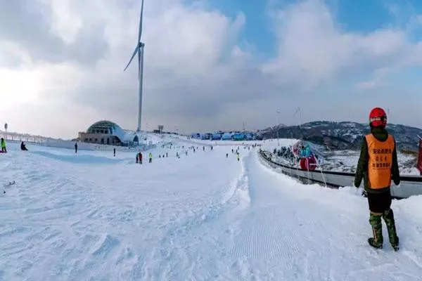 宜昌哪里滑雪最好 宜昌四大最好玩的滑雪场