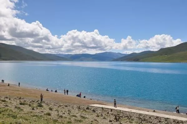 山南旅游十大景点介绍